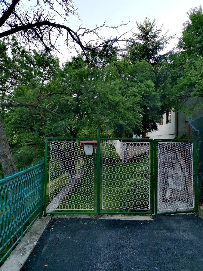 Keep Calm Garden Villa Sarajevo Luaran gambar